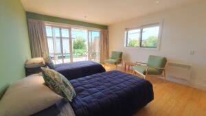 Twin share in the studio